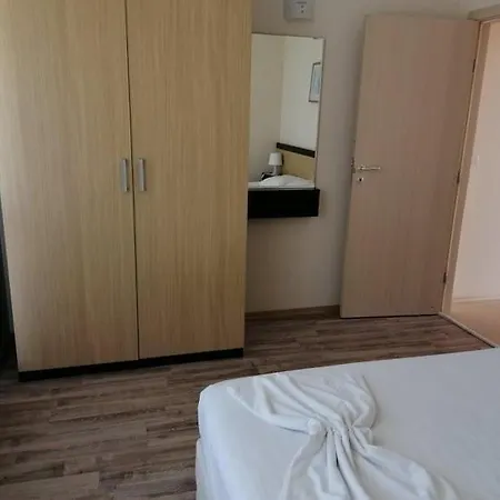 Апартаменты Obzor Beach Resort - Apartment A406 *